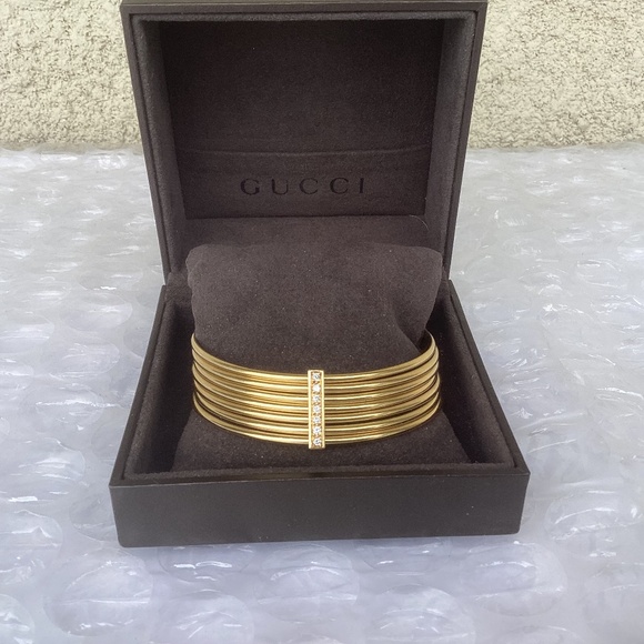 Rare Vintage Gucci Solid 18k Gold Diamond Bangles Bracelet Preowned Condition - Picture 1 of 16